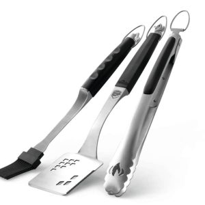 Napoleon EXECUTIVE 3-osaline grilltarvikute komplekt (grilltangid, -labidas ja -silikoonpintsel)