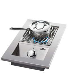 Napoleon 500-sarjan sisäänrakennettu liesi BI10RTPSS classic ruostumattomasta teräksestä, jossa on integroitu keittotaso.