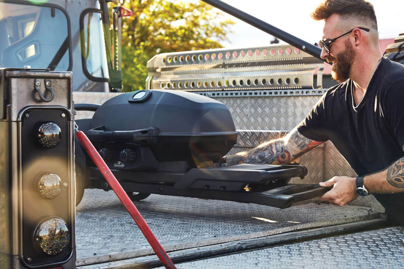 Napoleon Phantom TravelQ PRO285X kaasaskantav gaasigrill MATTMUST DISAIN - Image 2